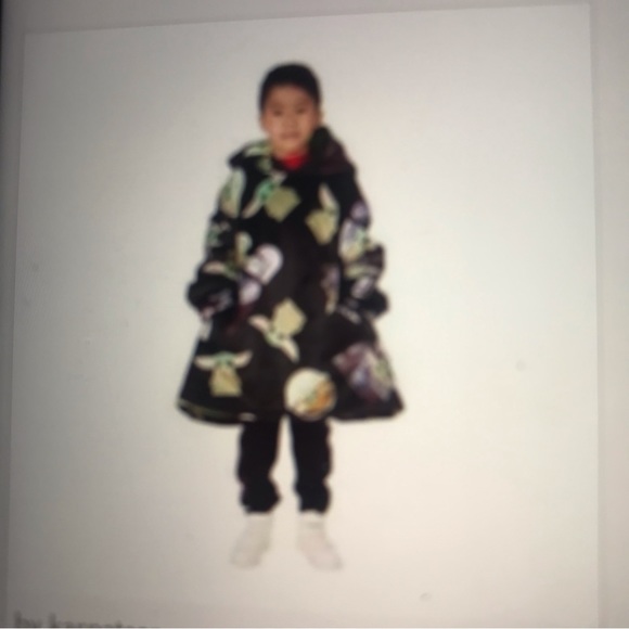 Star Wars kids Hoodie with side pockets no offer unless you bundle please - Picture 4 of 14